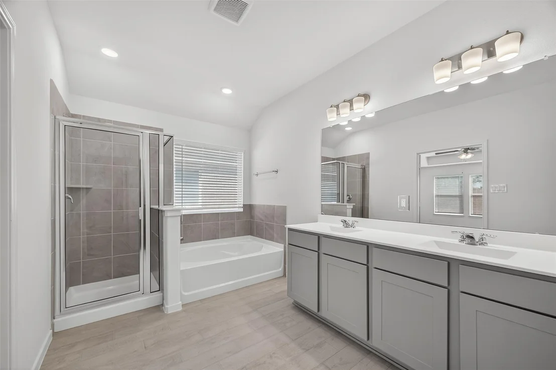 Photo of 27326 Leeward Jetty Drive