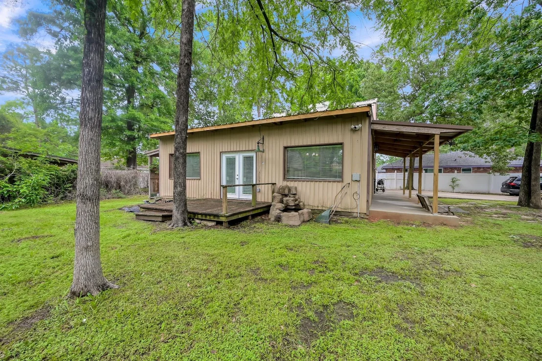Photo of 403 Spring Woods Drive