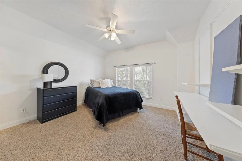 Photo of 134 E Mirror Ridge Circle