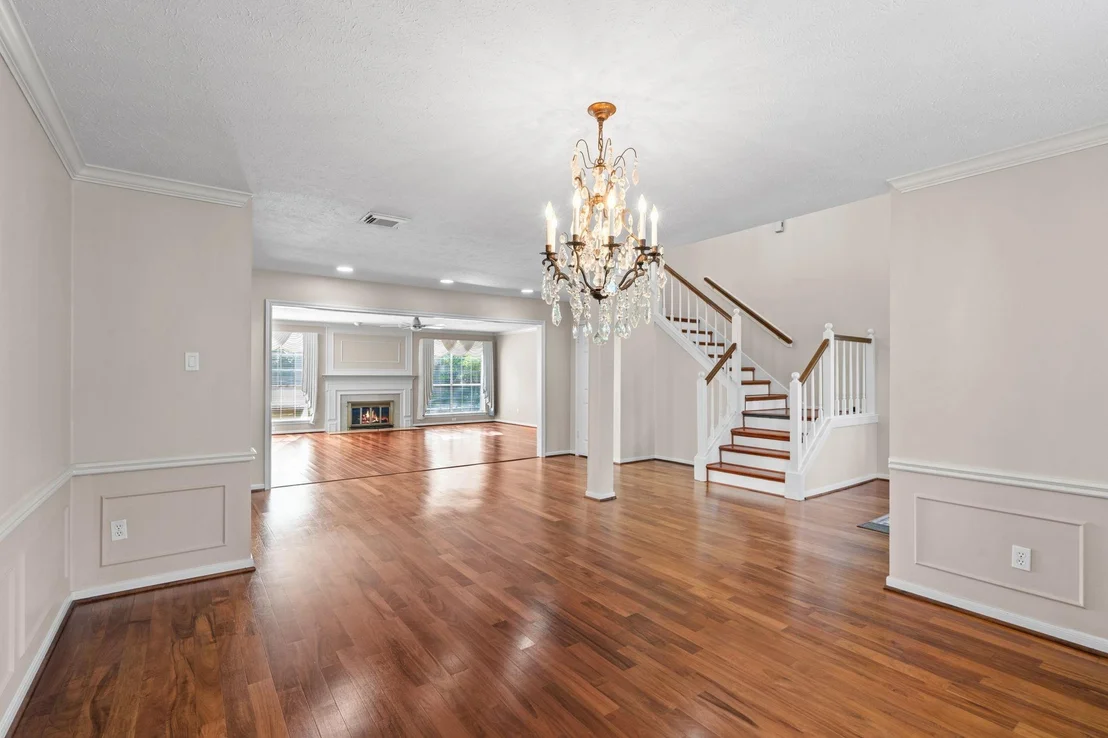 Photo of 7414 Starbridge Drive