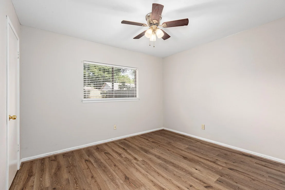 Photo of 2751 Longleaf Pines Drive