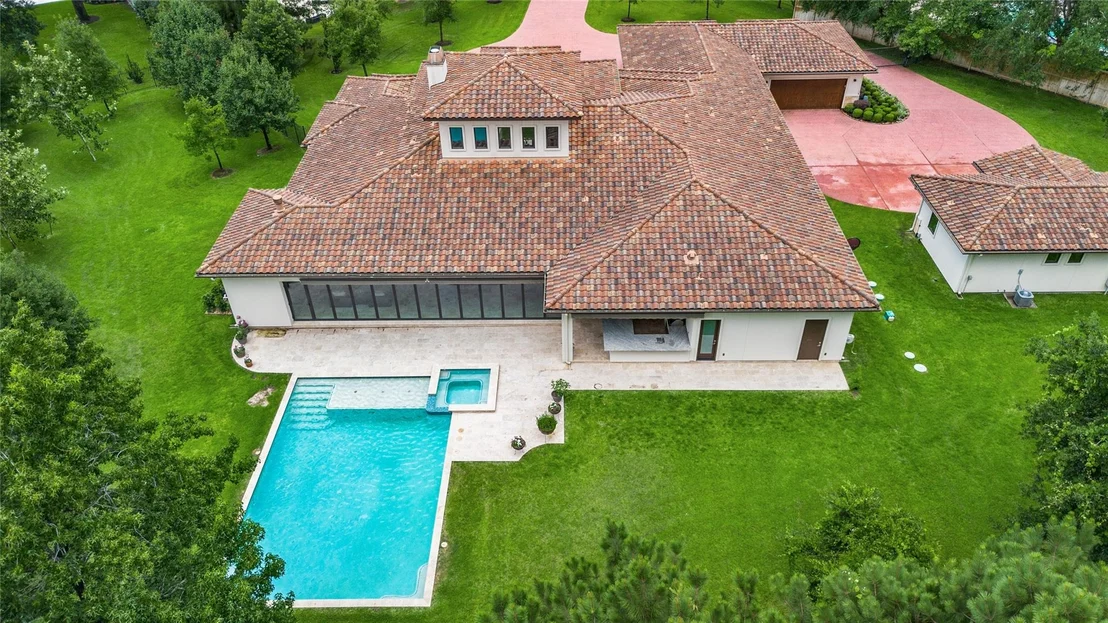 Photo of 25901 Haven Lake Drive