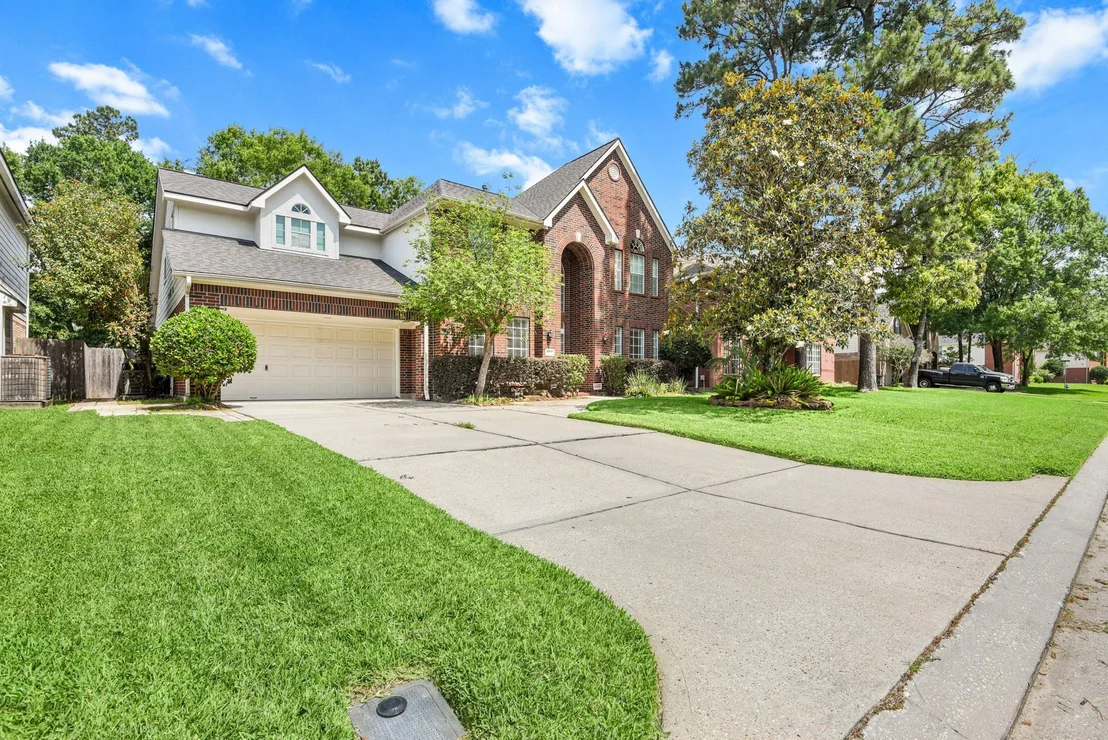 Photo of 5111 Maple Hill Trail