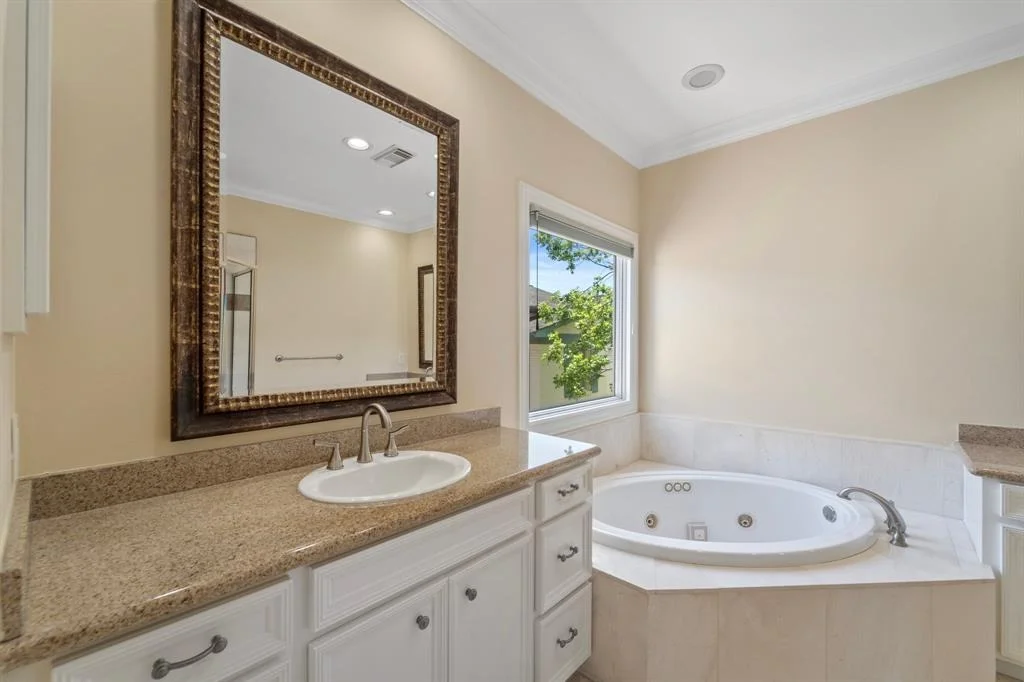 Photo of 4508 Larch Lane
