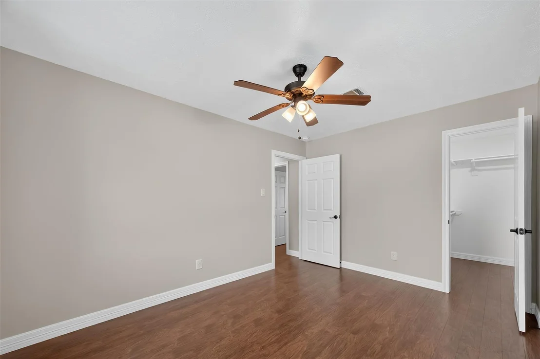 Photo of 2004 Cheryl Drive