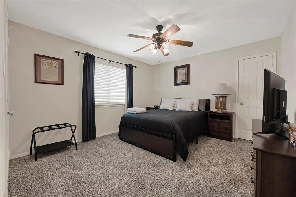 Photo of 18123 Redoak Manor Lane
