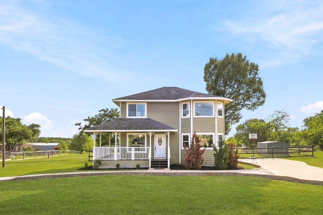 Photo of 133 Meadow View Boulevard