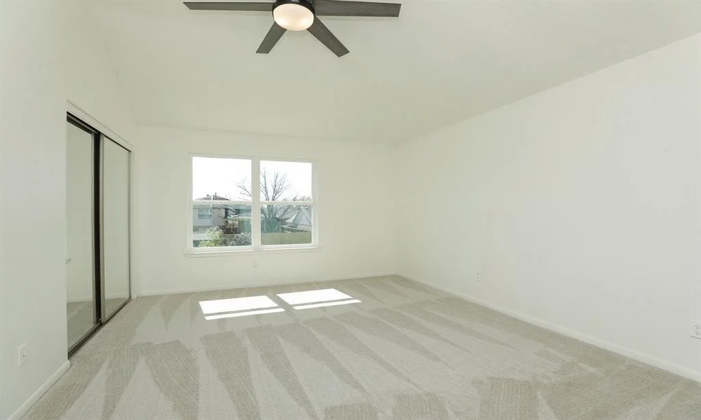 Photo of 16831 Bouldgreen