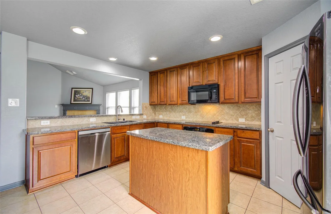 Photo of 1805 Foxglove Drive