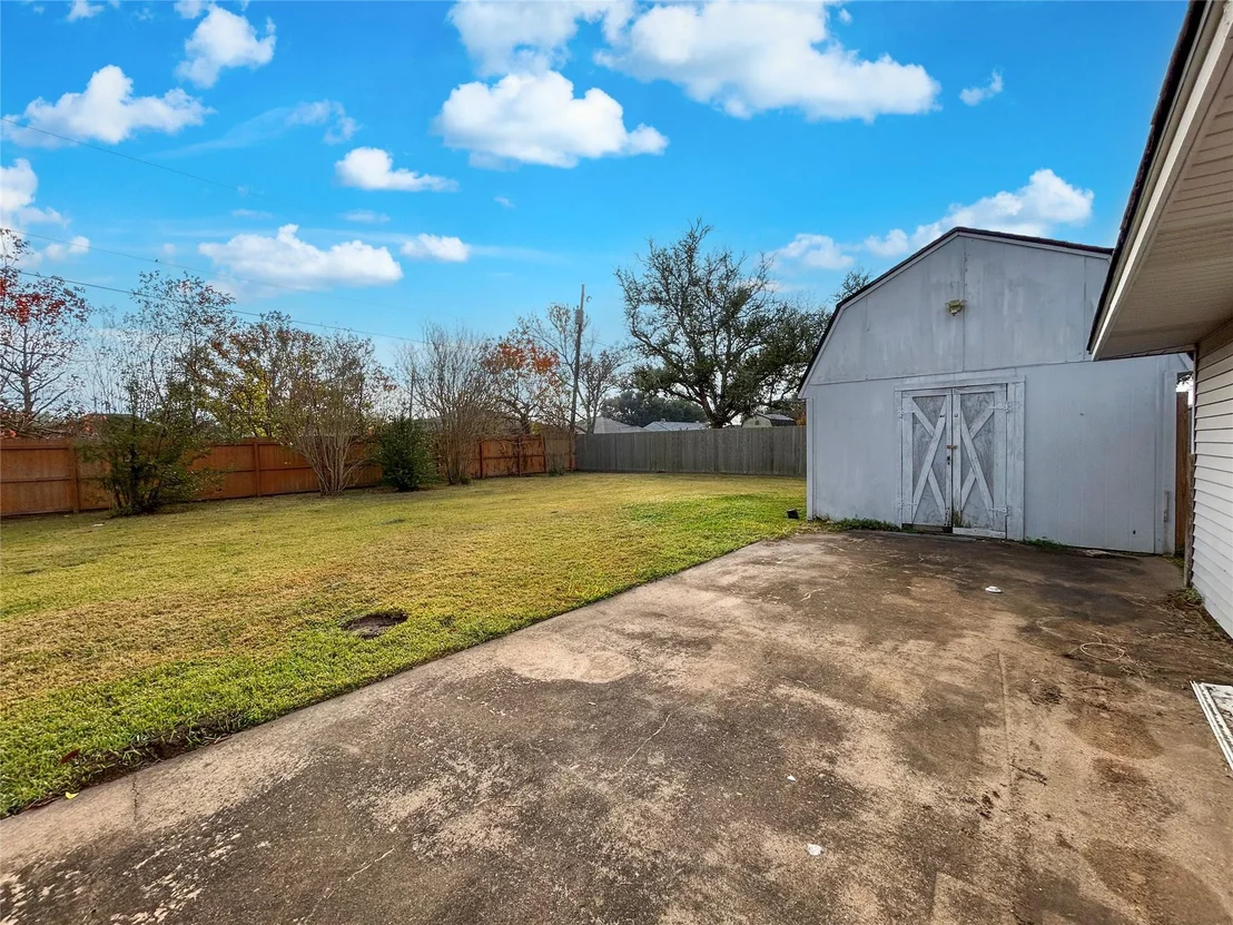 Photo of 6132 Fox Ridge Drive