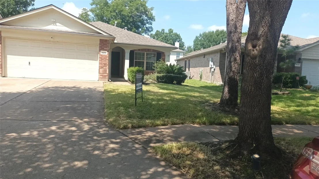 Photo of 10215 Peridot Cove Cove