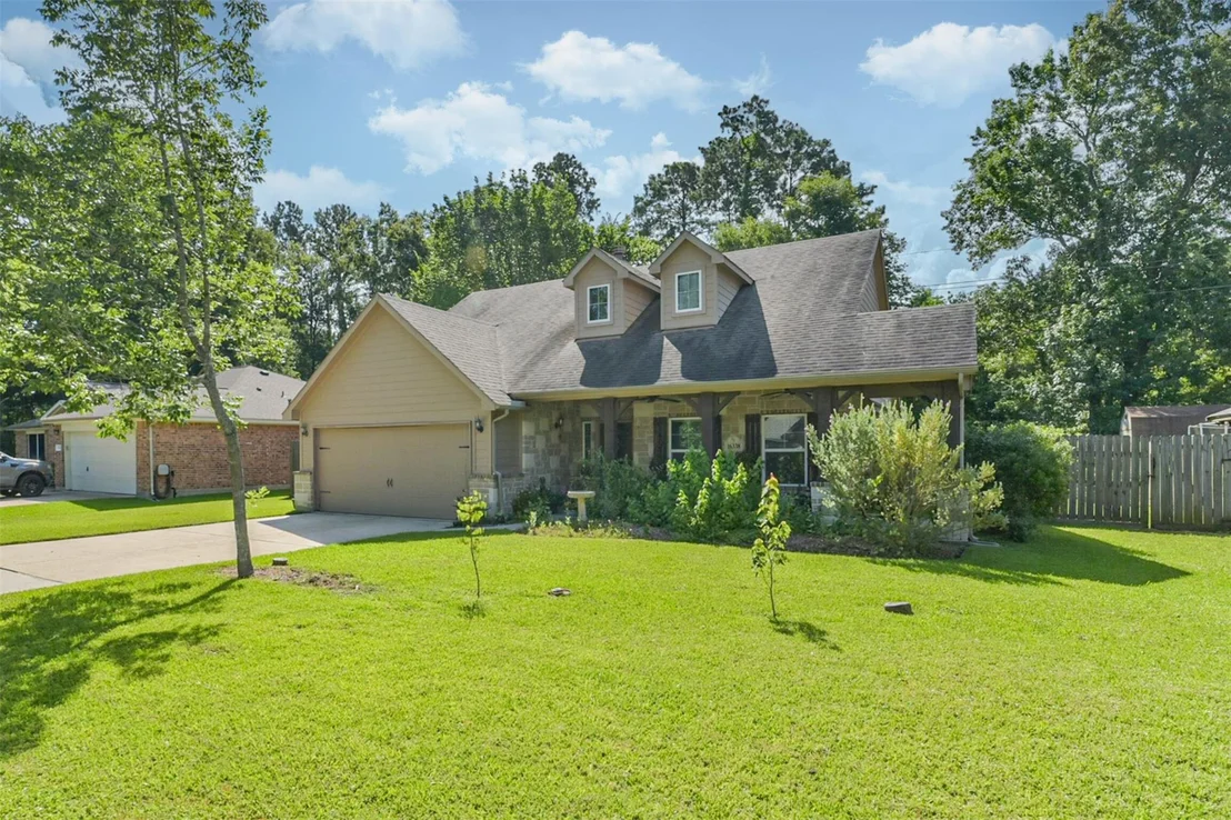 Photo of 16338 Azimuth Drive