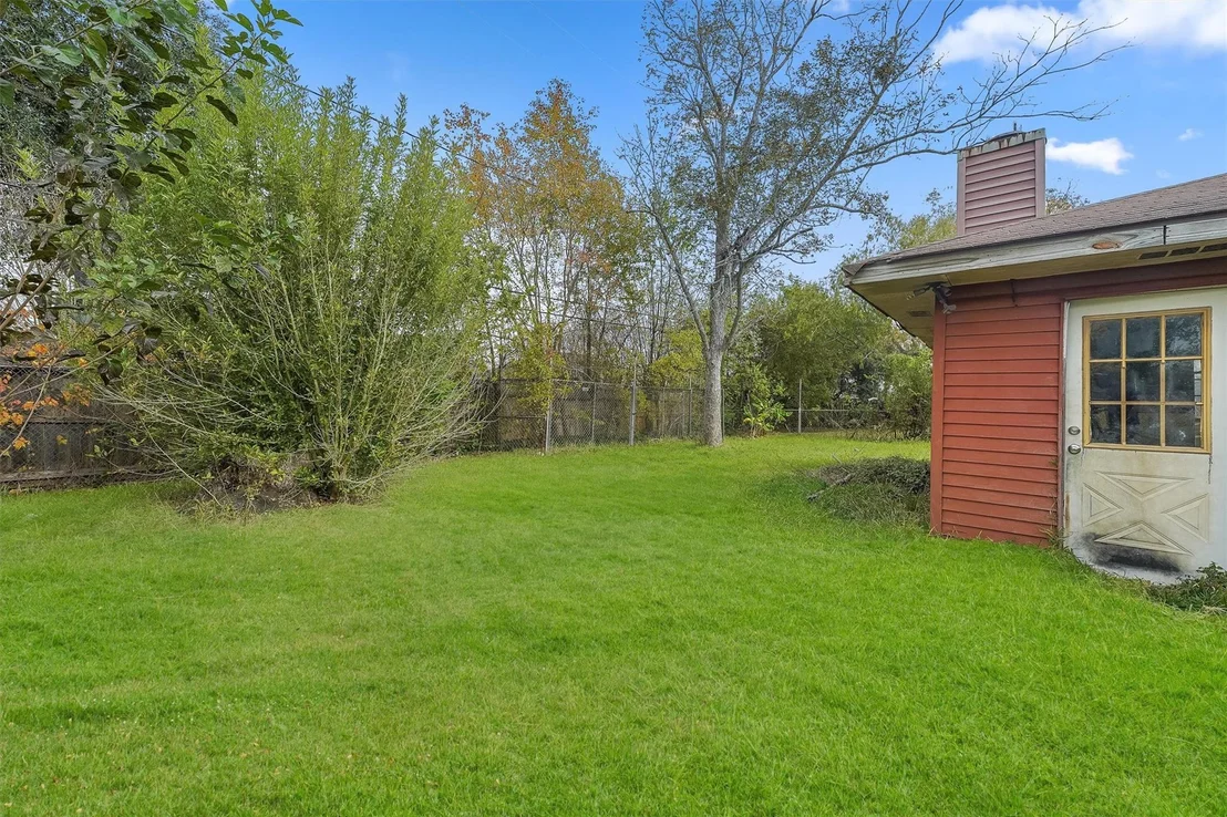 Photo of 5207 Madden Lane