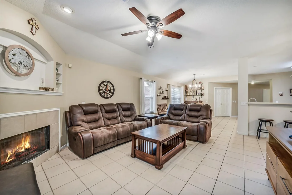 Photo of 17118 Shadow Ledge Drive