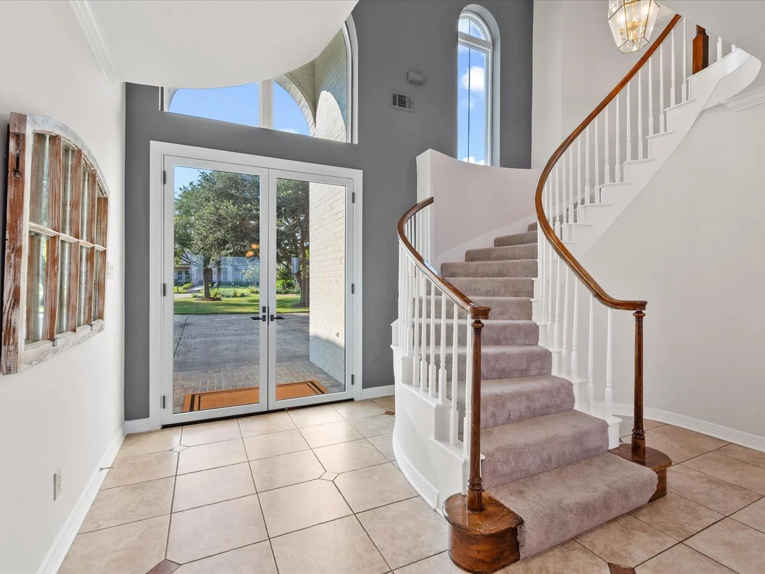 Photo of 993 Sandy Court