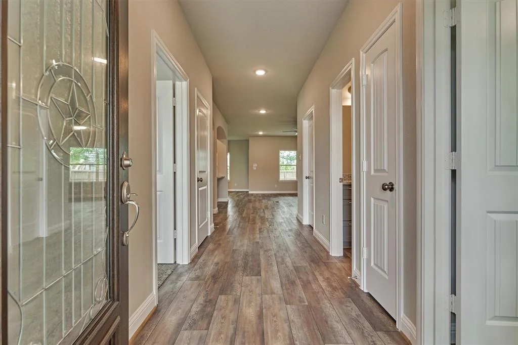 Photo of 10477 Valley Drive N