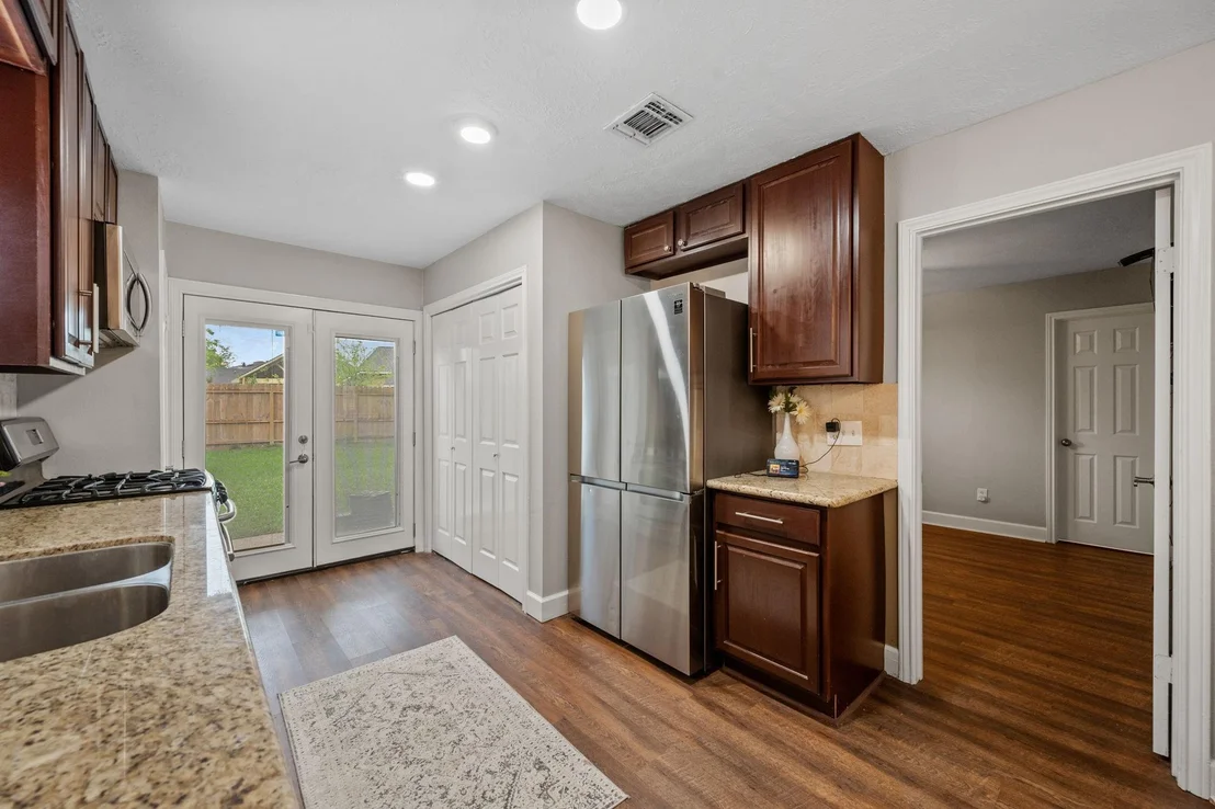 Photo of 15145 Sheffield Terrace