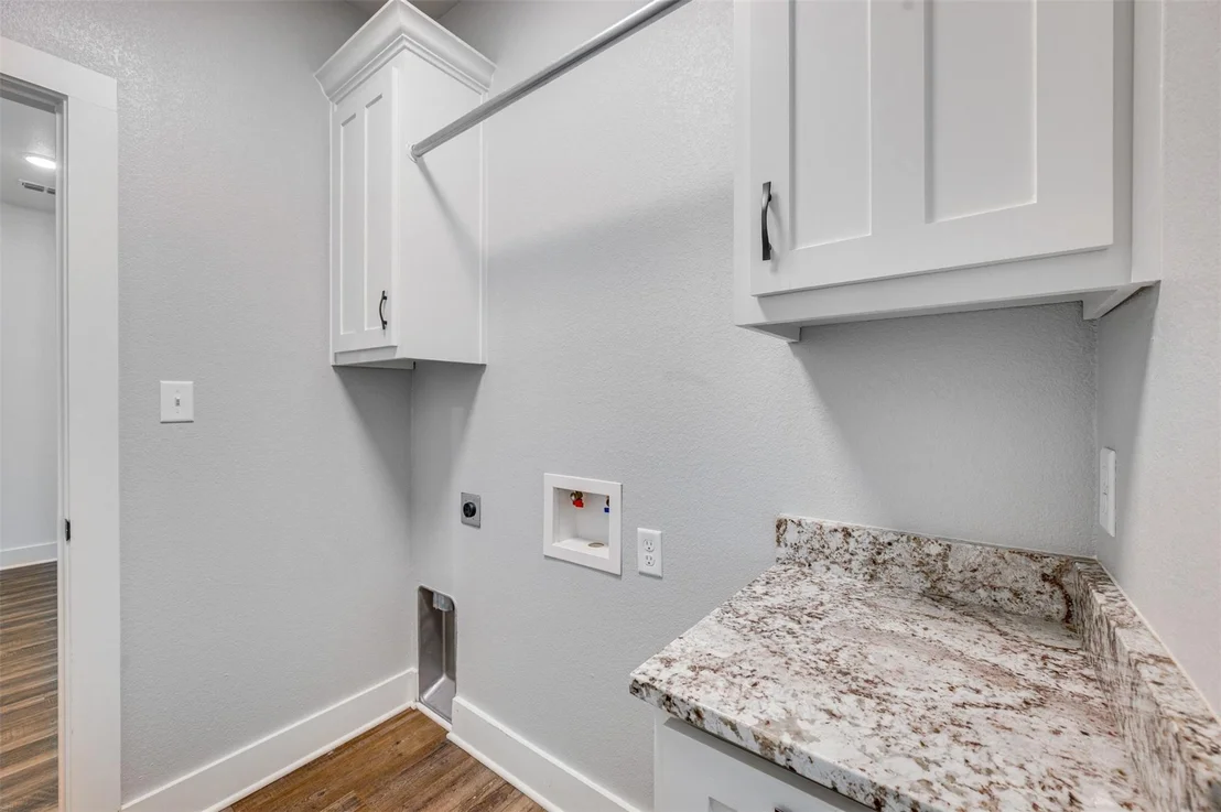 Photo of 2830 Juniper Lane