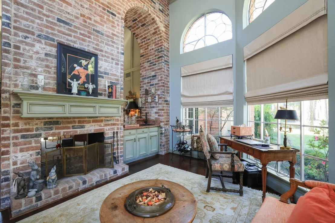 Photo of 8719 Chelmsford Lane