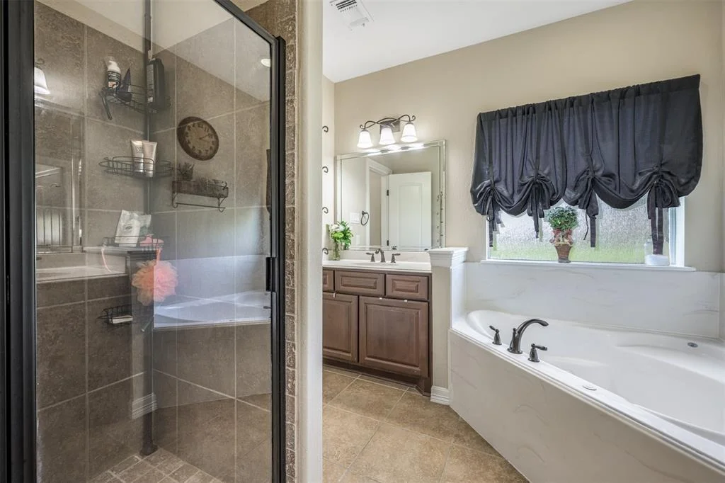 Photo of 3335 Rolling Valley Lane