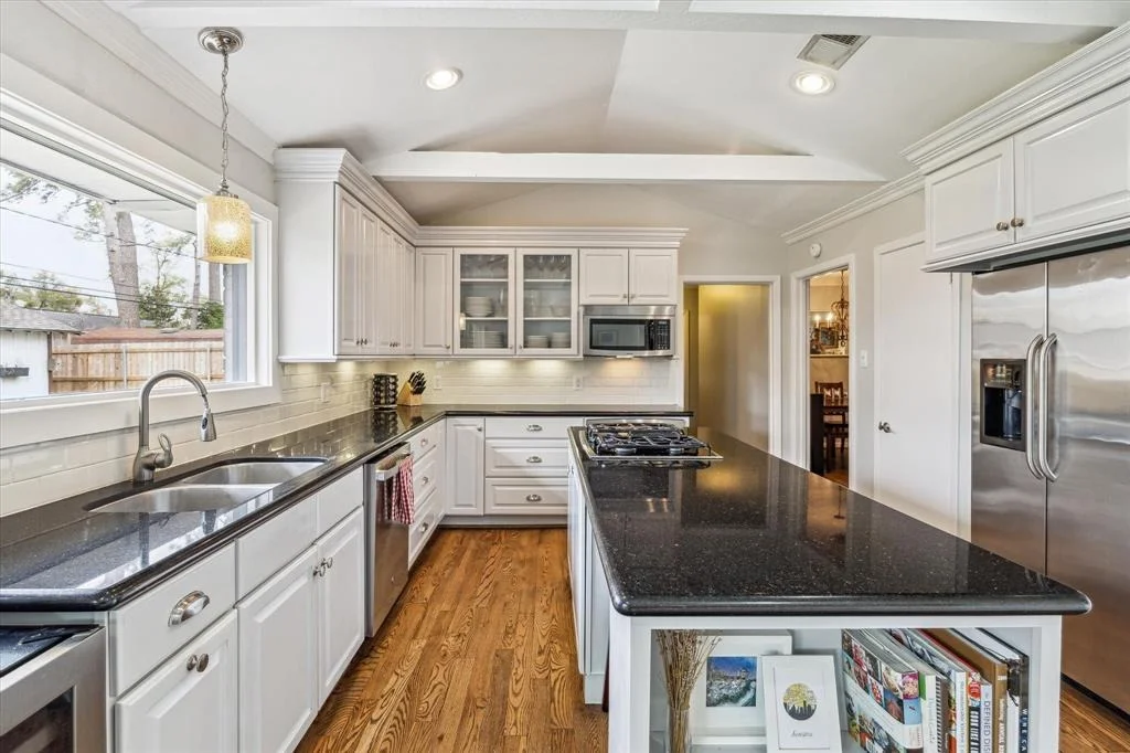 Photo of 2319 Lazybrook Drive