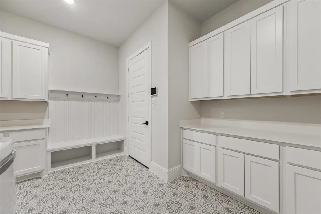 Photo of 4634 Sycamore Way Road