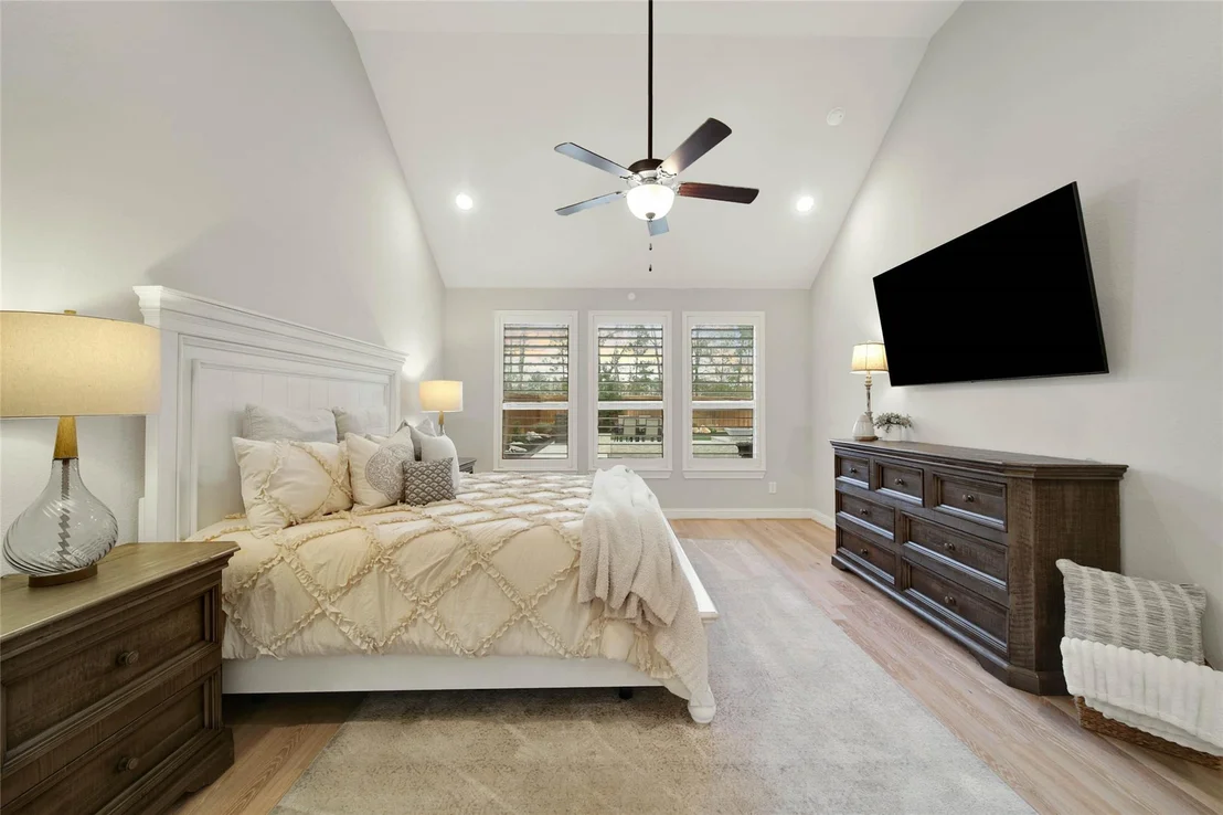 Photo of 28033 Woodland Bend Way
