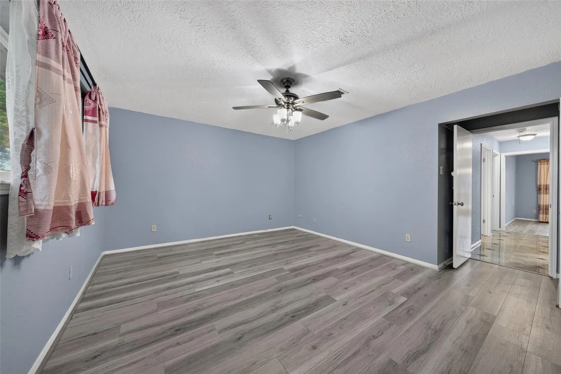 Photo of 5714 Arbor Vitae Drive