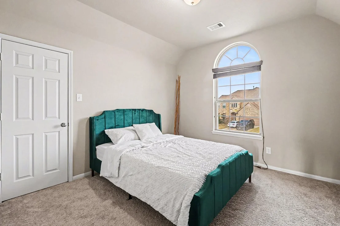 Photo of 9735 Clear Diamond Drive