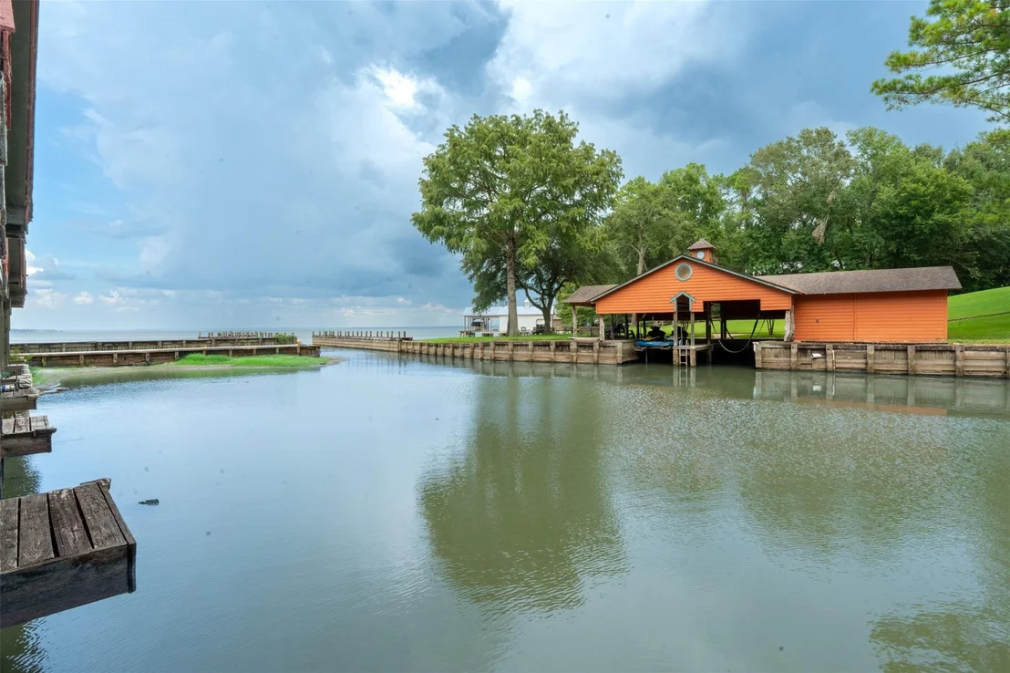 Photo of 61 Harbor Run Drive