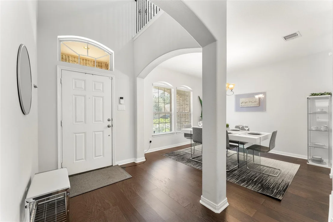 Photo of 2434 Garden Falls Drive