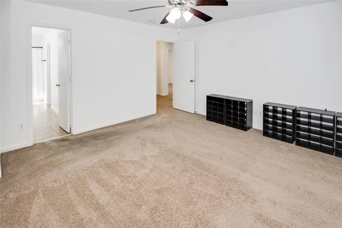 Photo of 11346 Log Cabin Lane