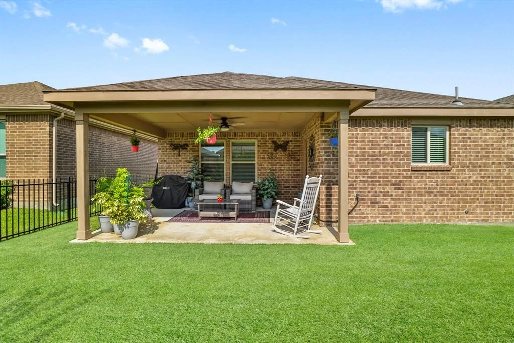 Photo of 426 Thistle Thorn Drive
