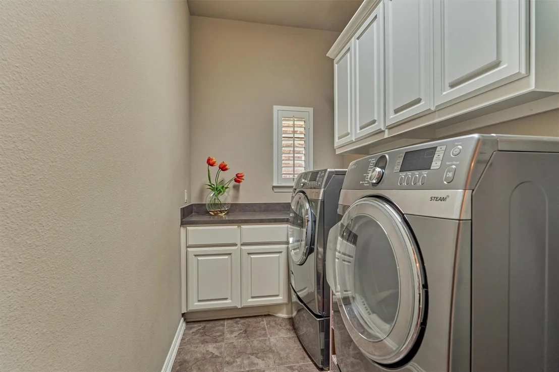 Photo of 82 E Crystal Canyon Circle