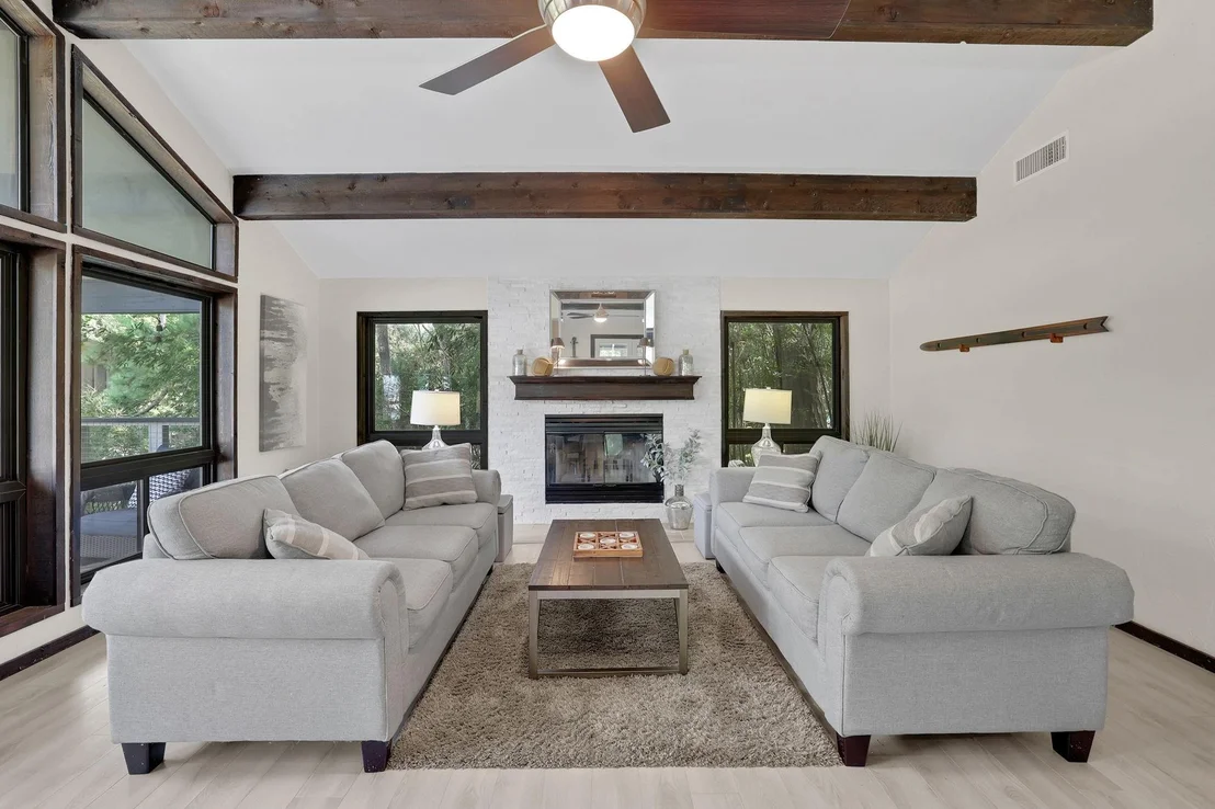 Photo of 511 N Forest Cove Loop