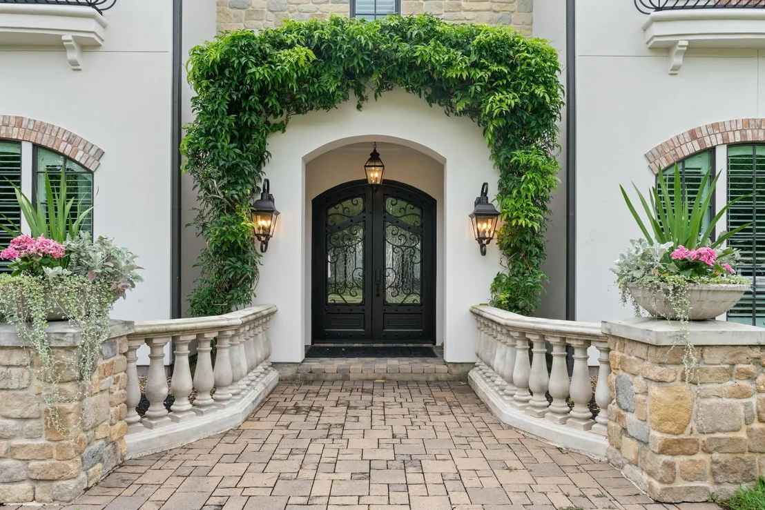Photo of 21 Carolane Trail