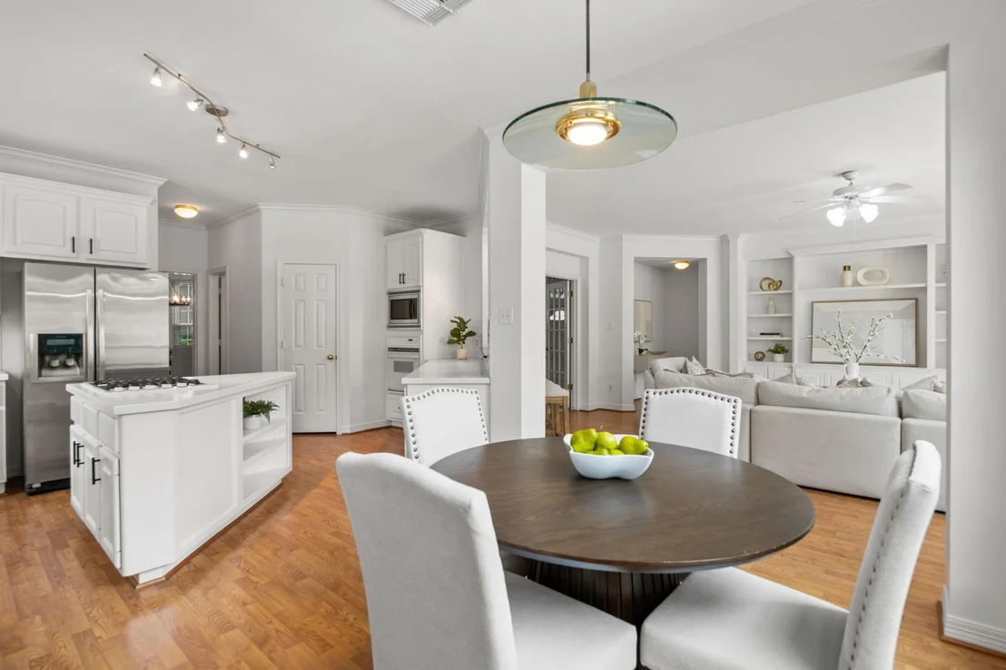 Photo of 1922 Stormcroft Circle