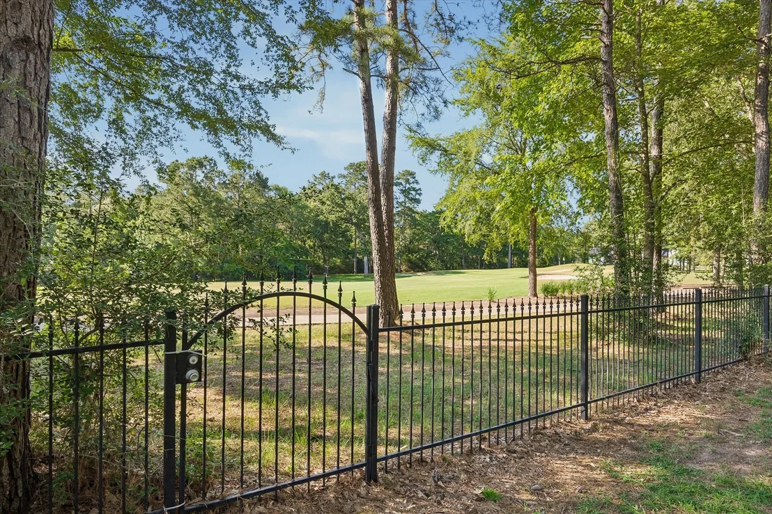 Photo of 28203 Meadow Forest
