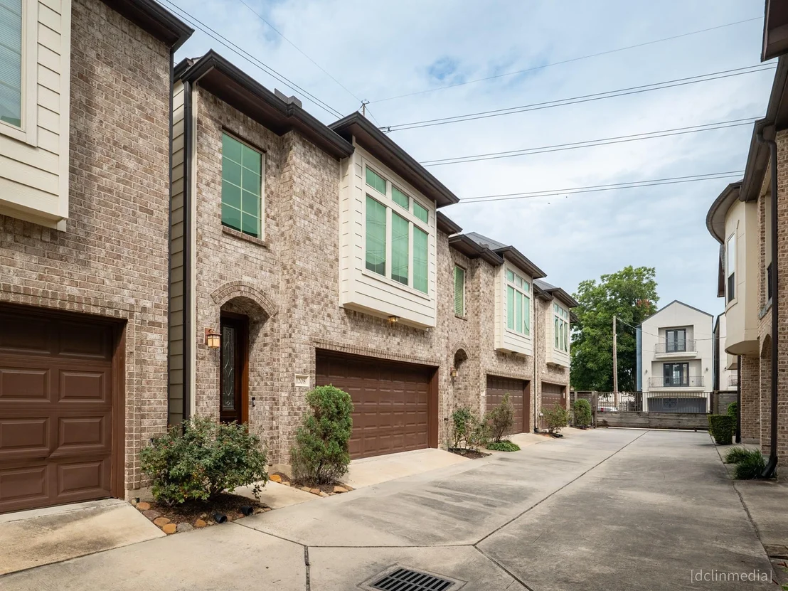 Photo of 1208 Sampson Street