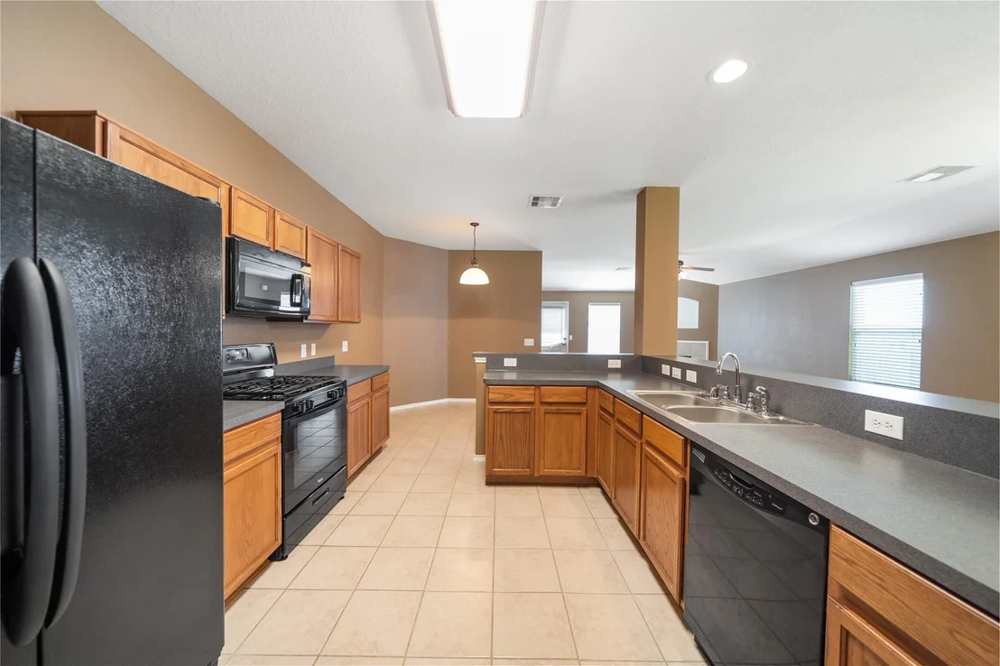 Photo of 5706 Baldwin Elm Street