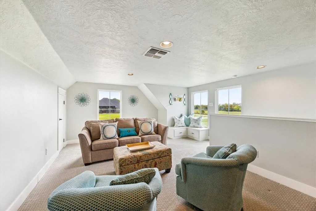Photo of 593 Ruby Drive
