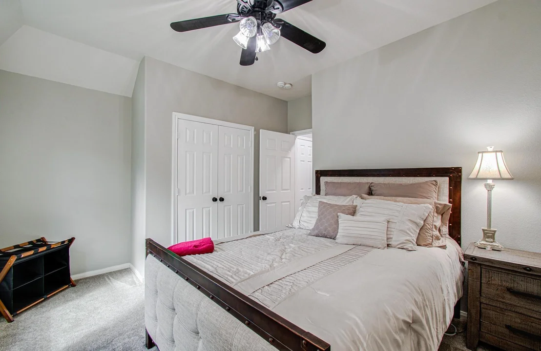 Photo of 9215 Horse Cave Circle