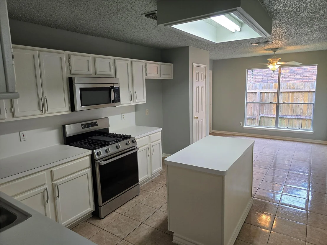 Photo of 1703 Clear Valley Drive