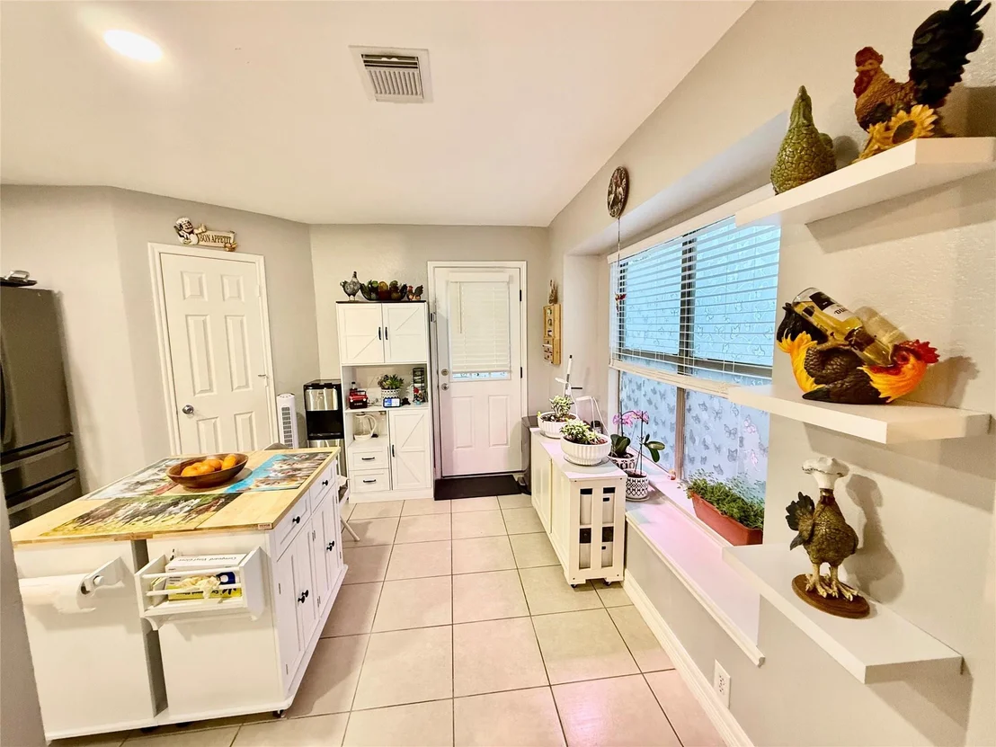 Photo of 22843 Twisting Pine Drive