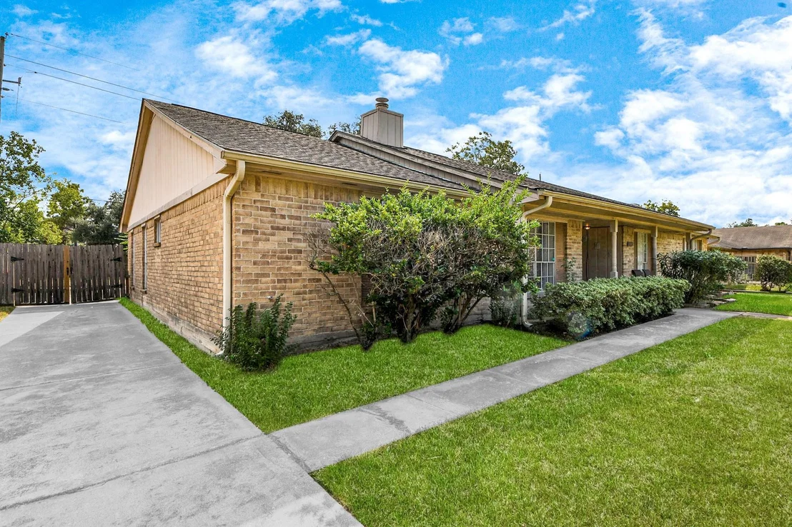 Photo of 19411 Lazy Valley Drive