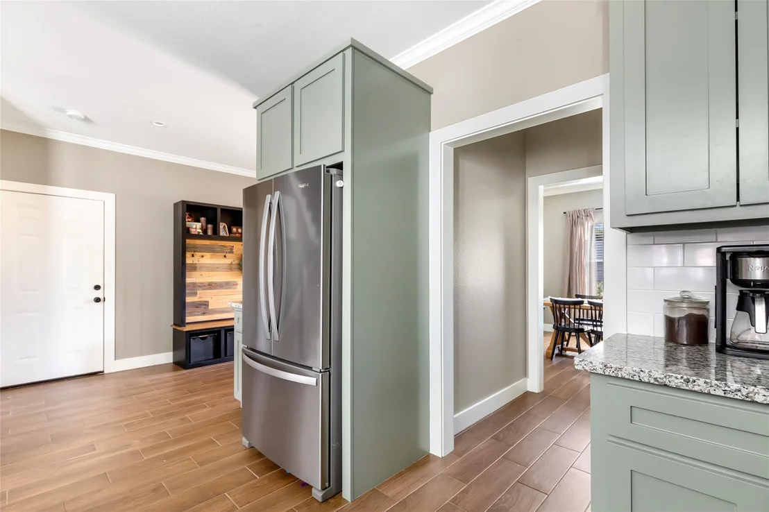 Photo of 2201 Maple Avenue