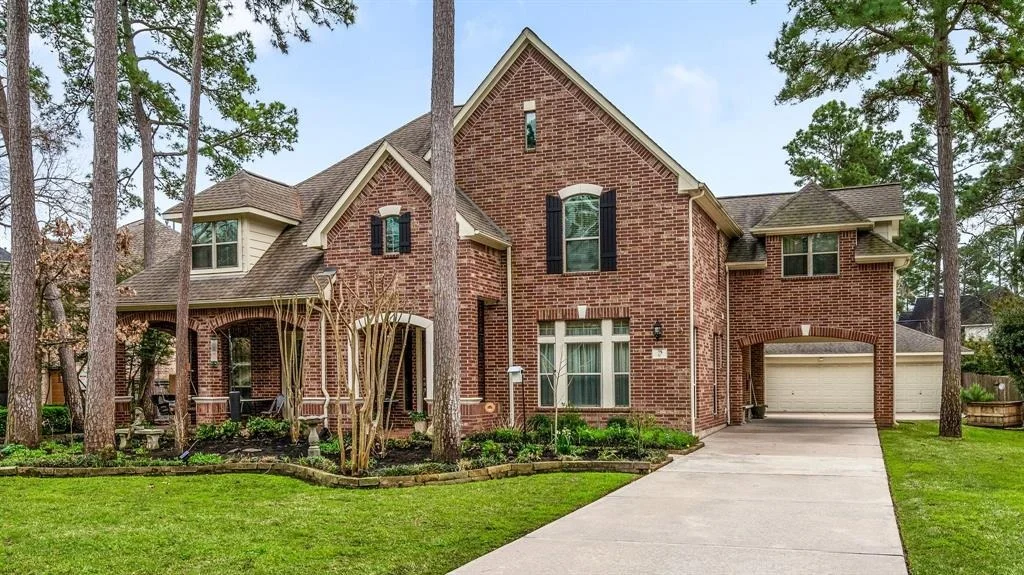 Photo of 35 N Bantam Woods Circle