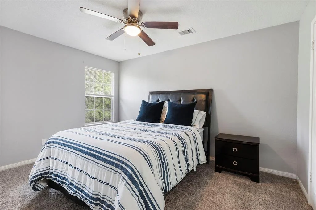 Photo of 18522 Islandbreeze Drive