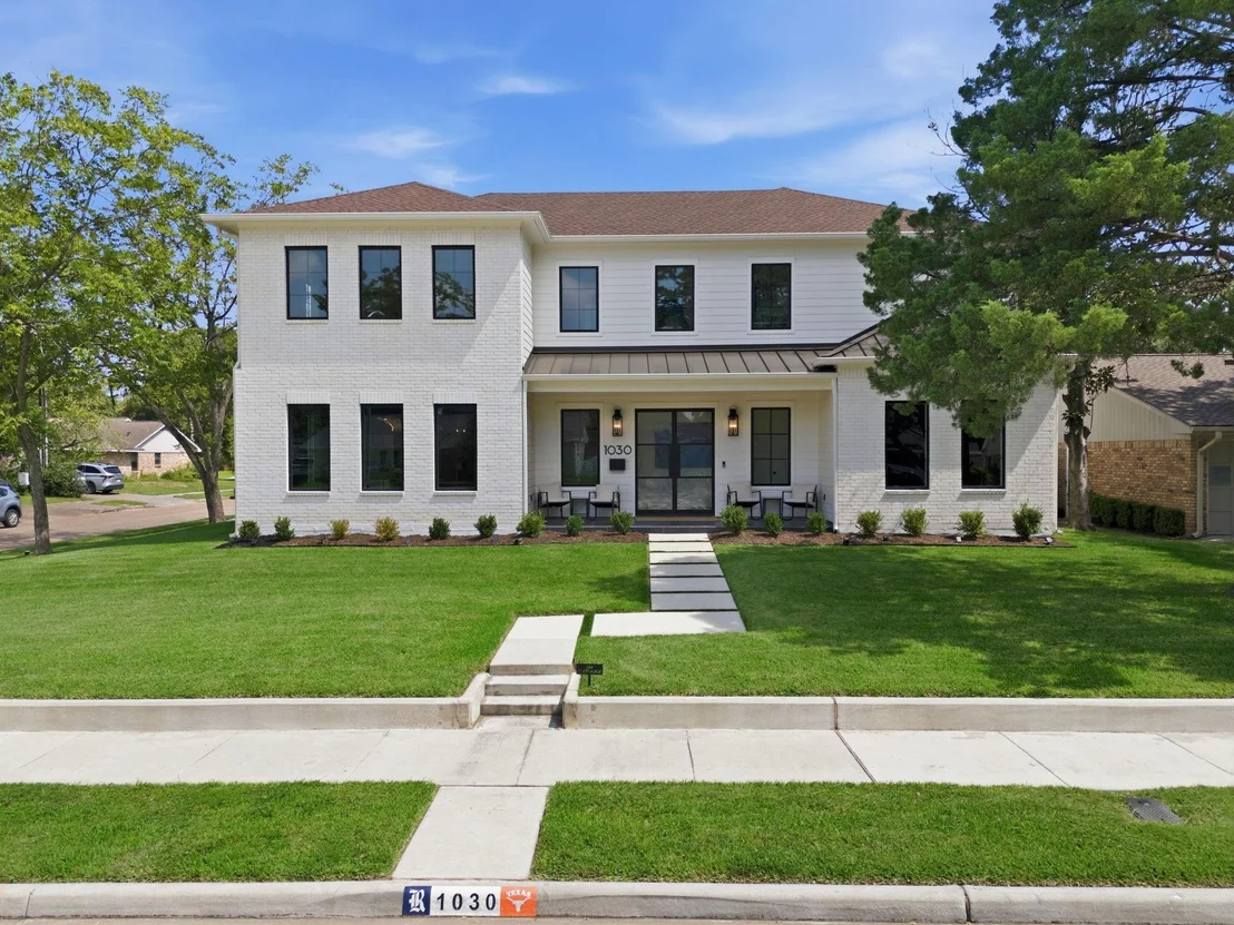 Photo of 1030 Chamboard Lane