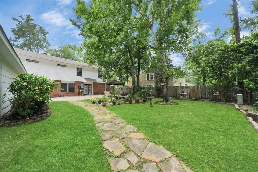 Photo of 2914 Silver Falls Drive
